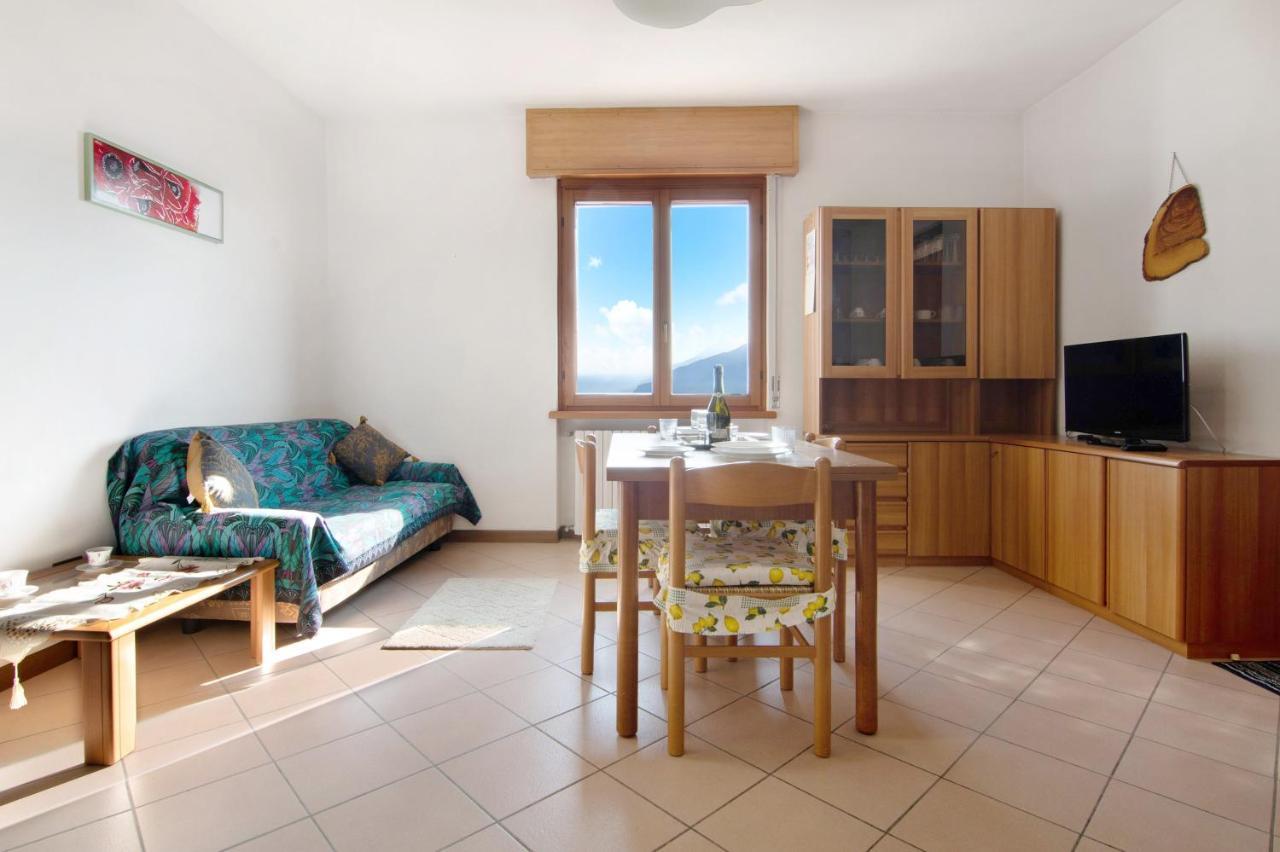 Casa Suono Del Sole Apartman Consiglio di Rumo Kültér fotó